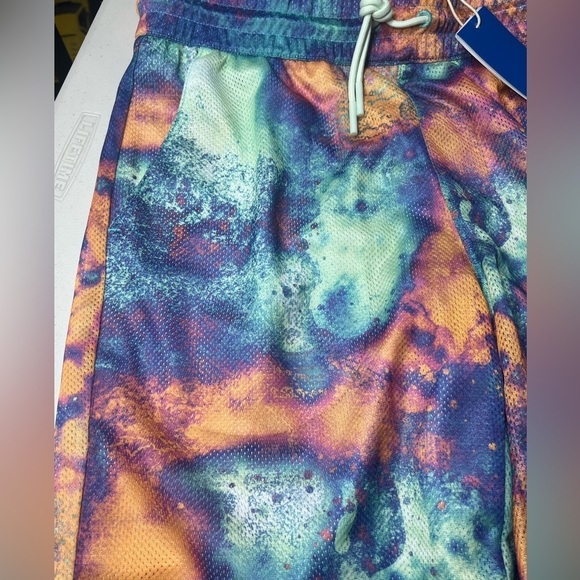 NWT Adidas S AOP Mesh Shorts Multicolor Galaxy Paint Splatter Performance Shorts - Picture 2 of 11
